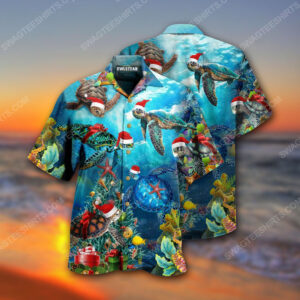 Christmas Holiday And Sea Turtle Full Print Hawaiian Shirt
